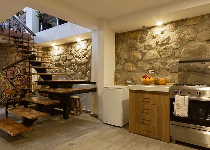 Luna House *